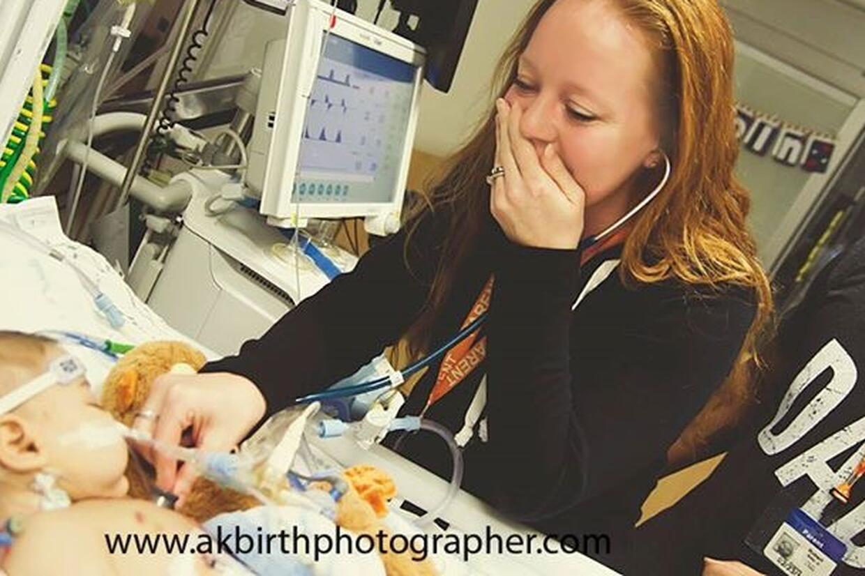 Baby Lincoln Seay, in "his last days," receives lifesaving heart