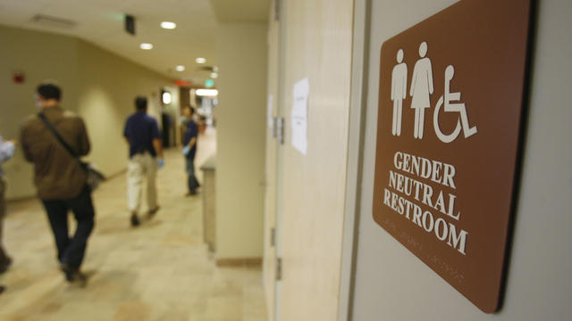 transgender-bathrooms.jpg 