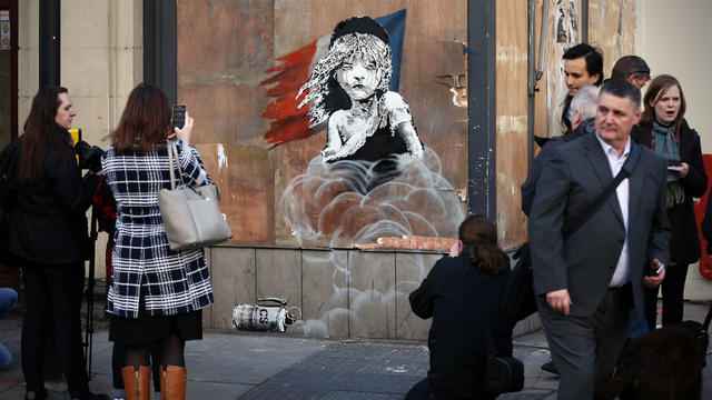 banksy-refugee-painting.jpg 