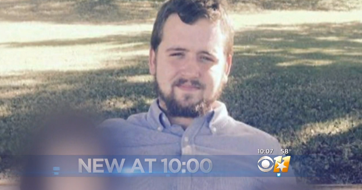 Mesa officer charged with murder in shooting of unarmed man - CBS News