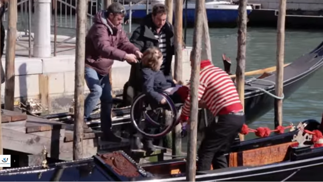 gondolas-4-all-the-accessibile-turism-becomes-finally-a-true-project-also-in-venice.png 