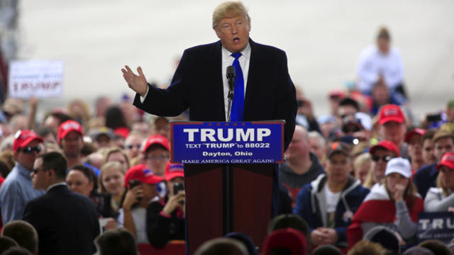 ​Republican presidential candidate Donald Trump speaks at Dayton International Airport in Dayton, Ohio, March 12, 2016. 