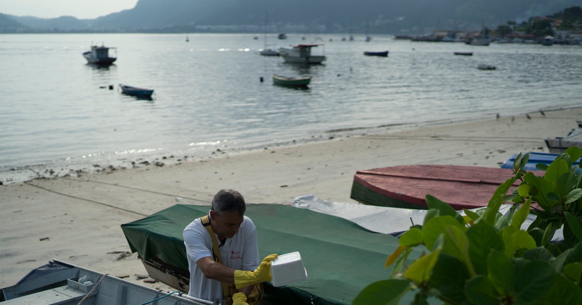 CDC makes notable exception to Zika travel warning - CBS News