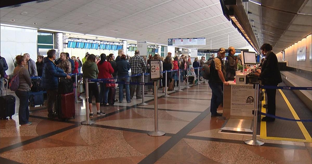 Airlines Offering Dia Travel Waivers Ahead Of Thanksgiving Week Storm