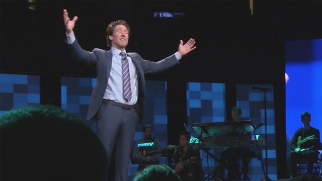 joel-osteen-on-stage-newark-nj-promo.jpg 