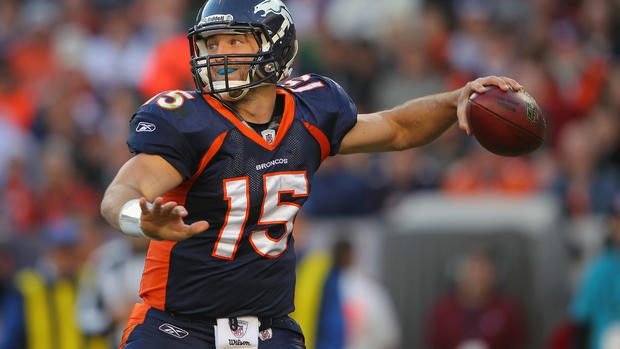Tim Tebow Throws A Pass 