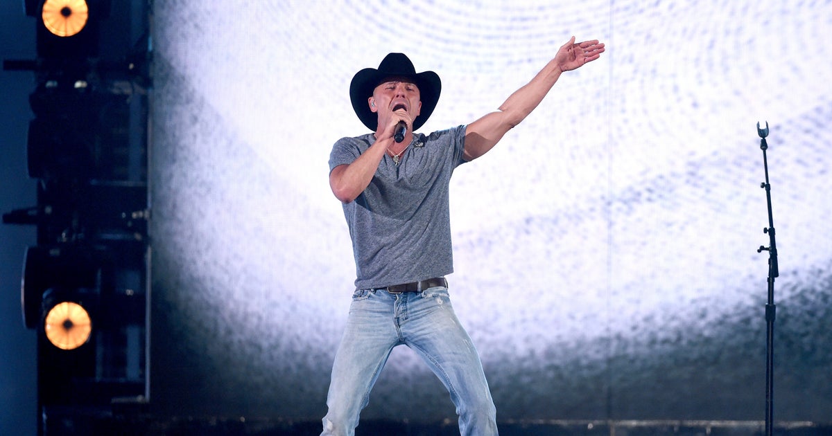Dozens hospitalized, arrested at Kenny Chesney concert in Pittsburgh