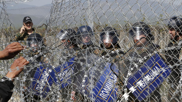 Eurotunnel migrant crisis 