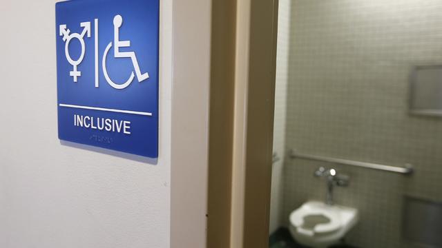transgender-bathrooms.jpg 