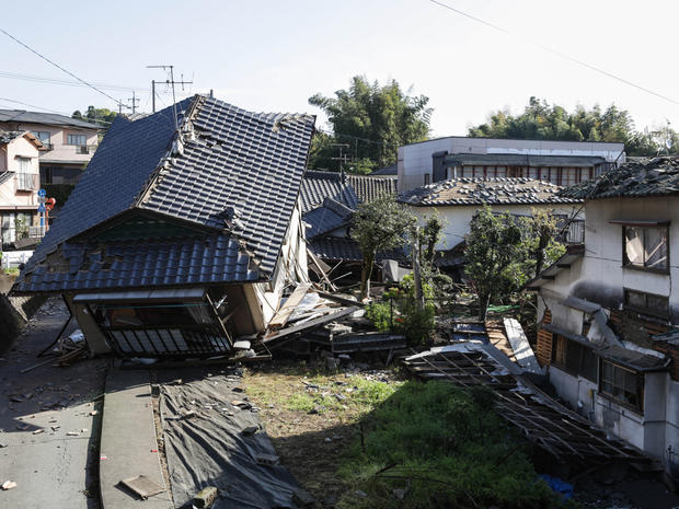 japan-quake-getty-521481756.jpg 