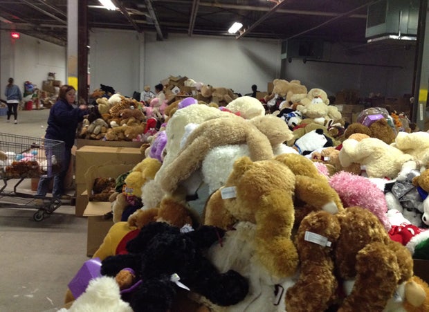stuffed-animals-newtown-ct-warehouse-chris-kelsey-promo.jpg