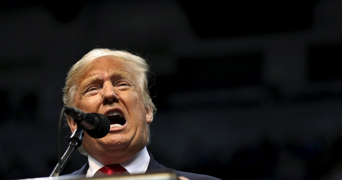 Trial set for Ohio man who rushed stage at Trump rally - CBS News