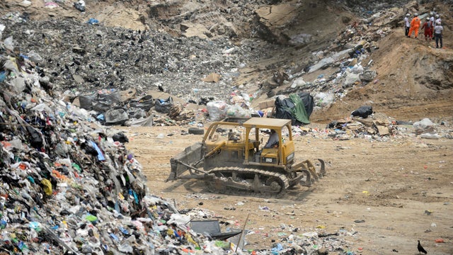garbageguatemala.jpg 