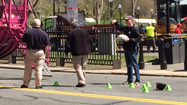 Police work the scene of a duck boat crash in Boston April 30, 2016. 
