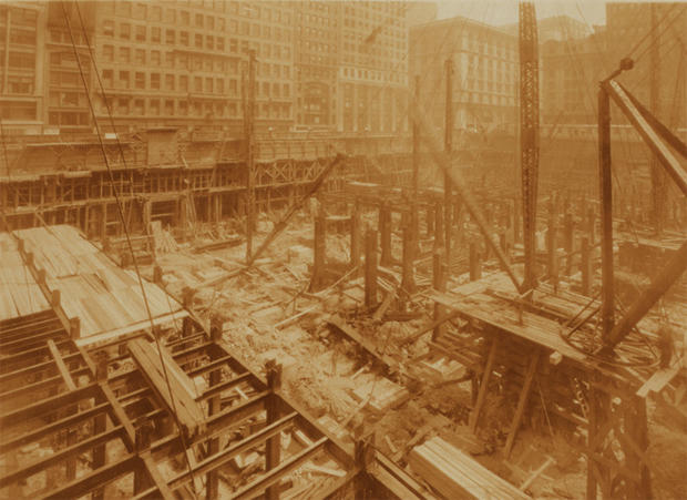 empire-state-building-nypl-05-construction.jpg 