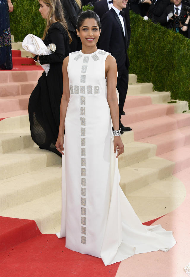 See All the Looks From the 2016 Met Gala Red Carpet