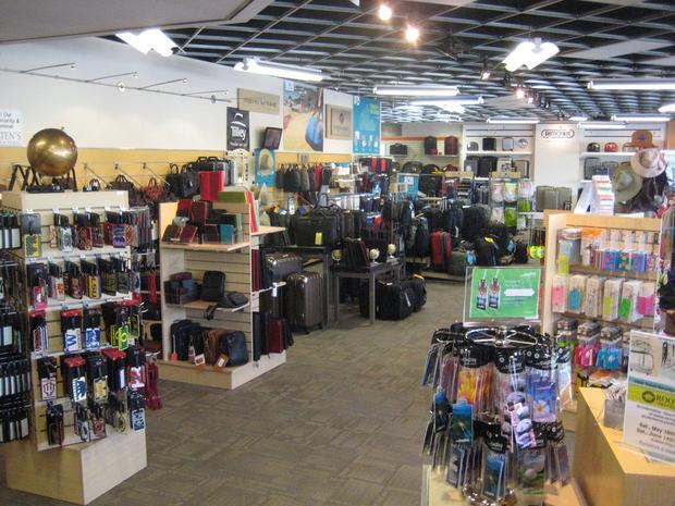 Rooten's Luggage Center 
