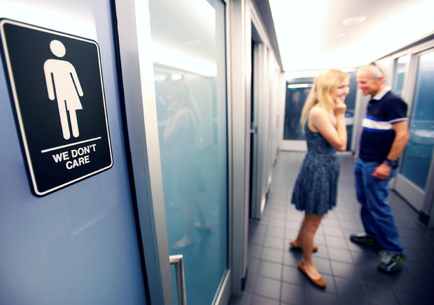 transgender-bathrooms-2.jpg 