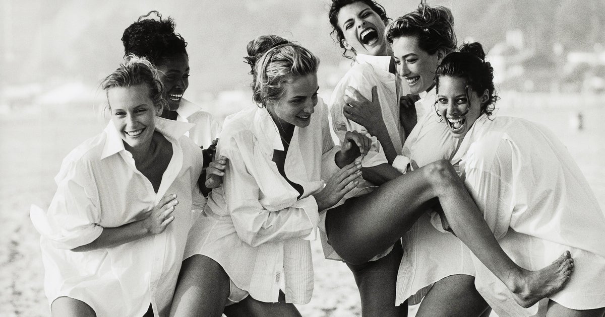 Sex sells: Racy photos up for auction