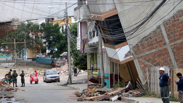 2016-05-18t225436z710619127s1beteviqeaartrmadp3ecuador-quake.jpg 