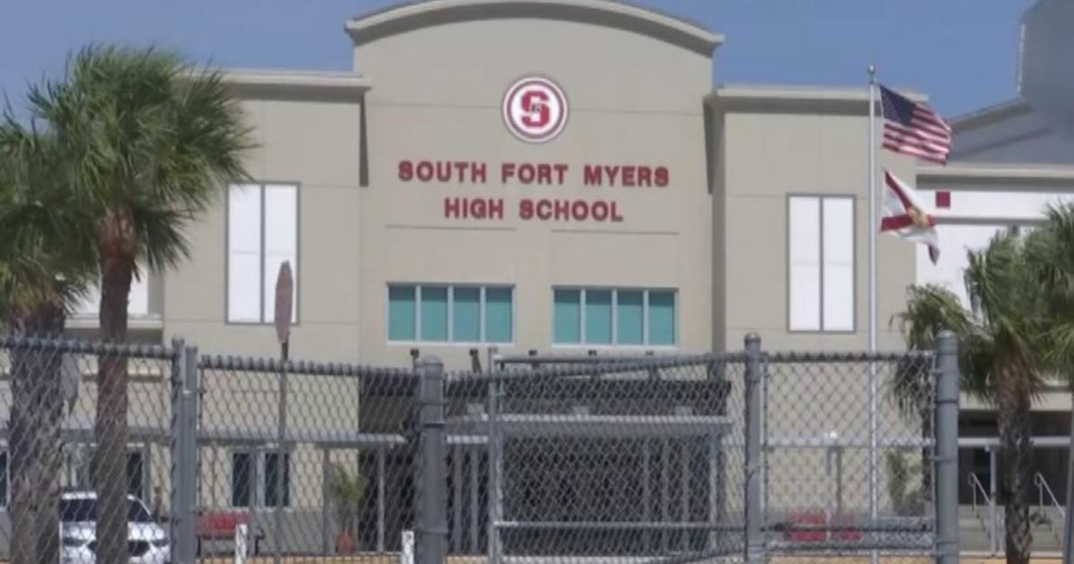 florida police investigate sex scandal involving high-school girl, 25 boys  - CBS News
