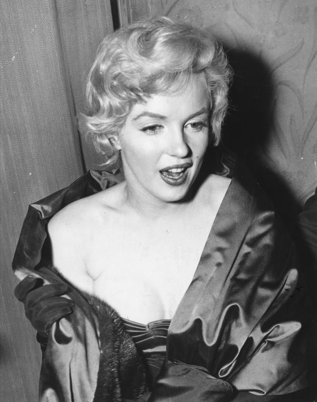265 Hollywood Icon Marilyn Monroe Stock Photos, High-Res Pictures, and  Images - Getty Images