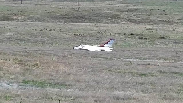 plane-down3.jpg 
