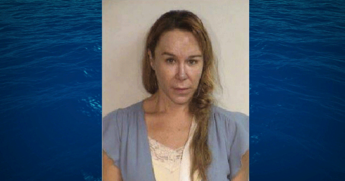 Woman found not guilty of murder in identical twin sister's cliff death