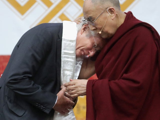 richard-gere-dalai-lama-getty-539928876.jpg 