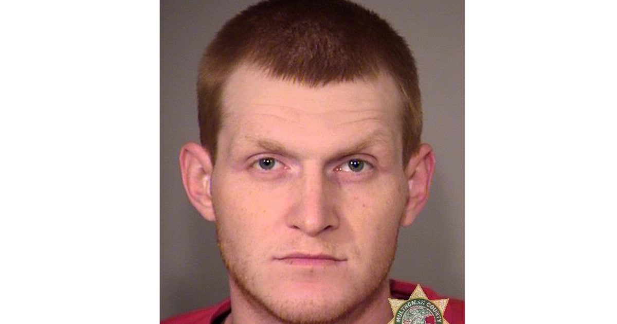 Chad Camp, American Airlines passenger, accused of groping girl on