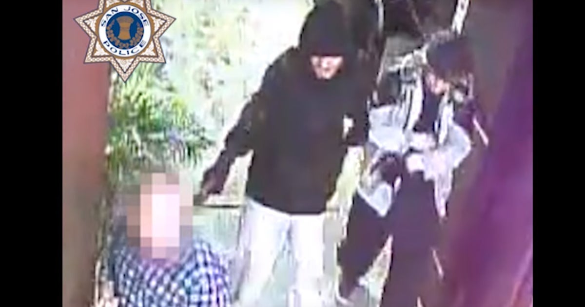 Police video shows moments before execution-style shooting - CBS News