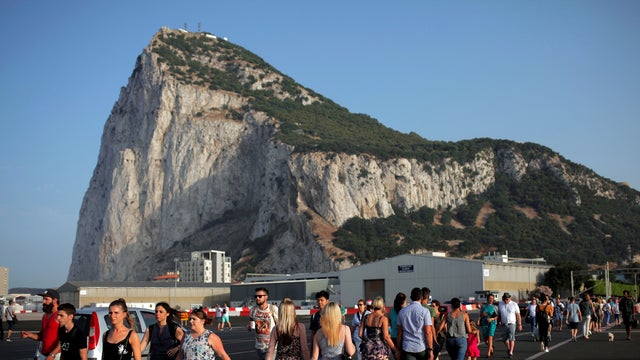 gibraltarairportpromos1aetlumkwacrtrmadp3britain-eu-gibraltar.jpg 