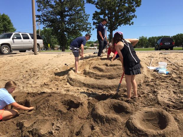 working-on-the-sand-castle.jpg 
