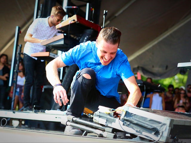 lollapalooza-2016-mutemath-paul-meany-lead-singer-keyboards-5.jpg 