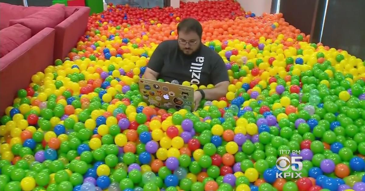 Silicon Valley Offices Offer Plenty Of Play Spaces For Creative Minds - CBS  San Francisco