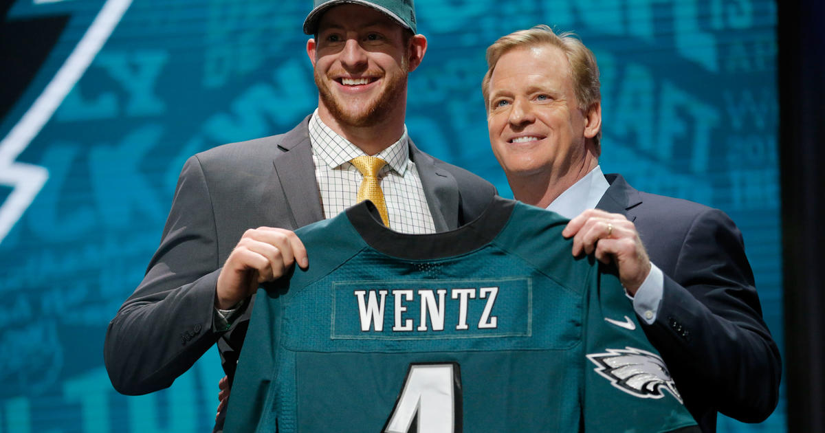 Rookie Spotlight Carson Wentz Hopes To Prove To Be Worth High Draft