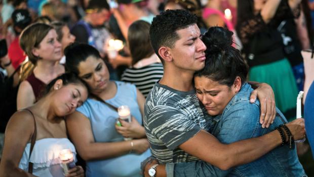 World mourns Orlando shooting victims 
