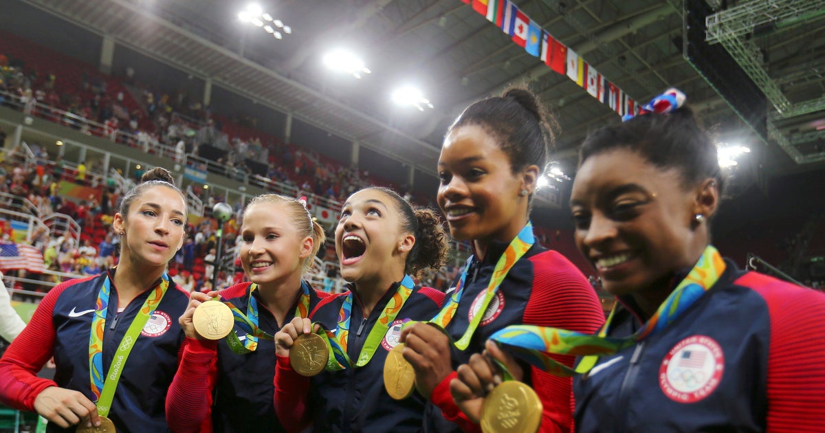 Michael Phelps, Final Five gymnasts to present at MTV VMAs CBS News