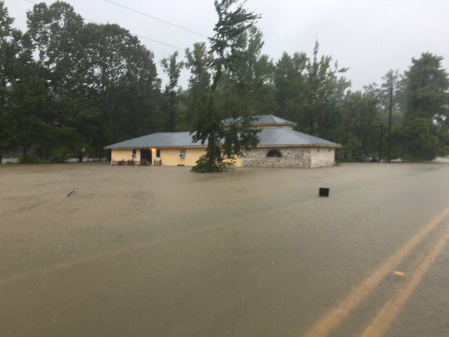floodscpq5hluueaaqeq.jpg