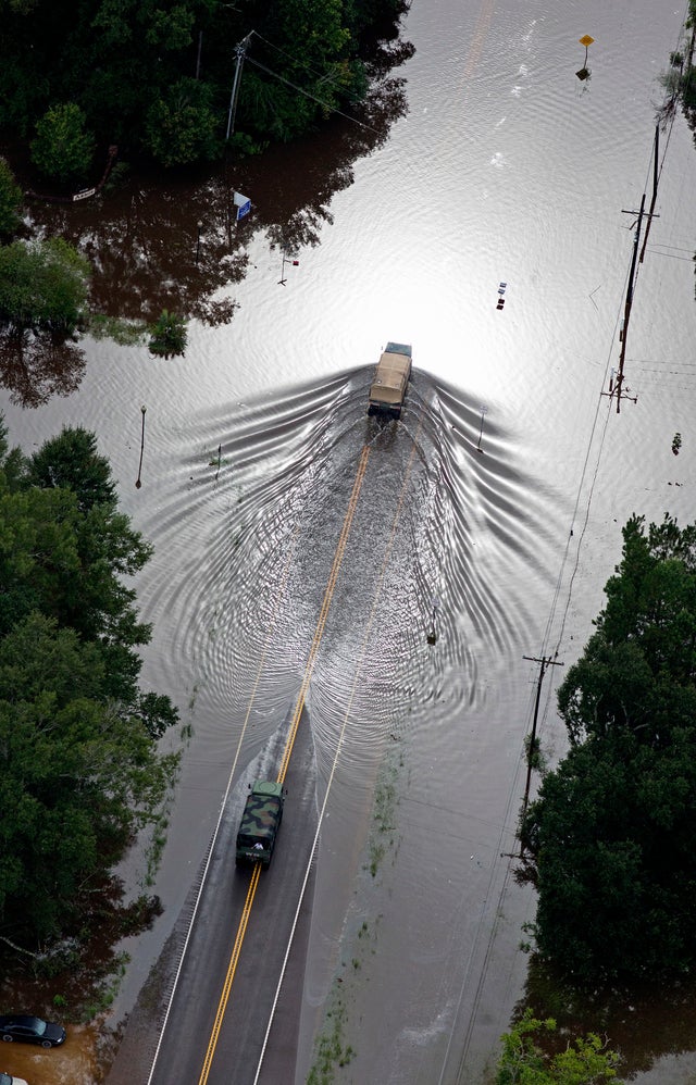 louisiana-flooding-ap16226846805666.jpg 