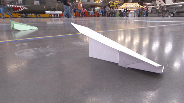 paper-airplanes-on-floor-620.jpg 