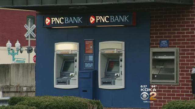 pnc-bank-atm.jpg 