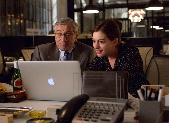robert-de-niro-anne-hathaway-the-intern.jpg
