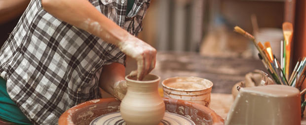 pottery 610 