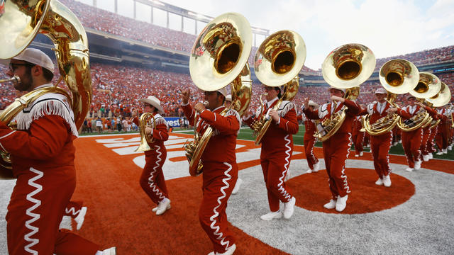 university-of-texas-gettyimages-599235410.jpg 