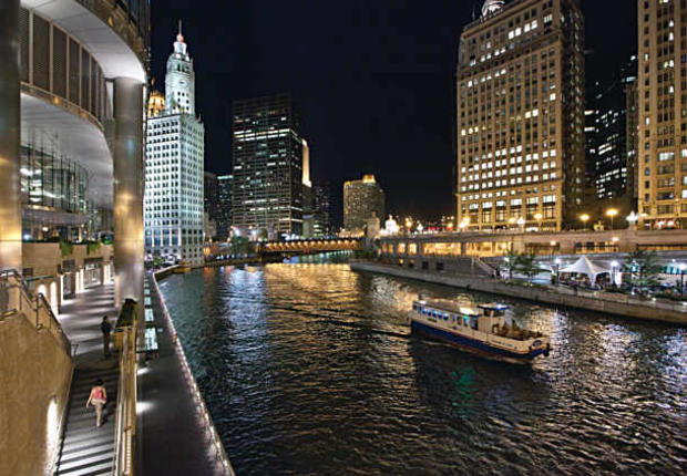 Chicago River Walk 