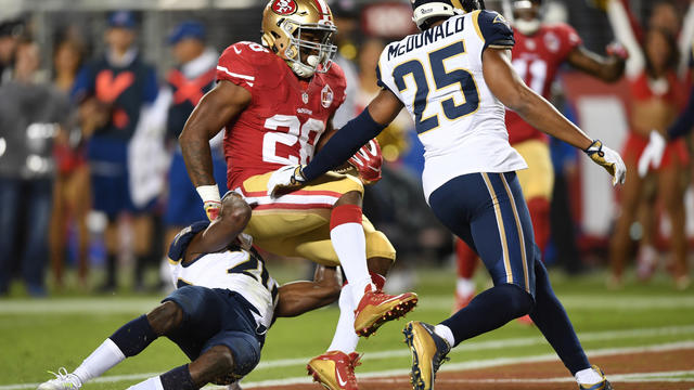 rams49ers3.jpg 