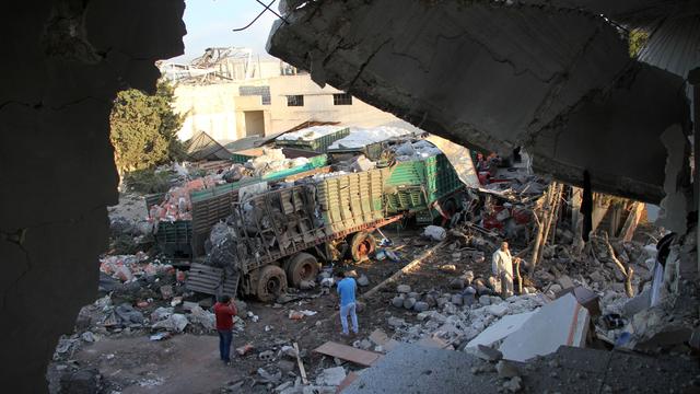 syria-aid-convoy-strike-608673472.jpg 