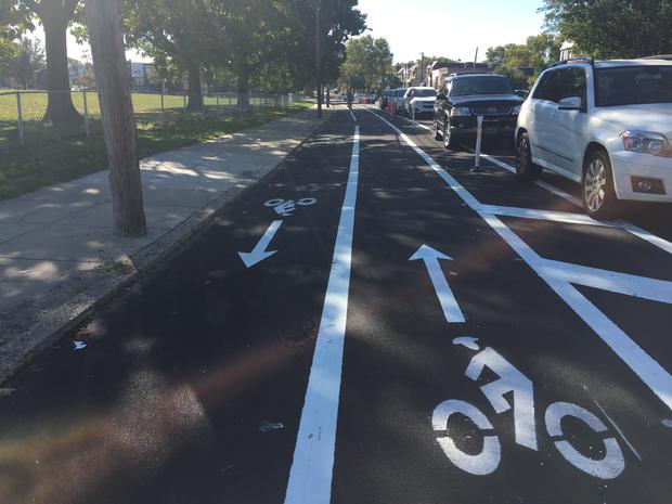 protected-bike-lane 
