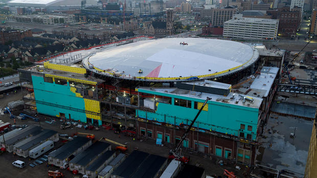 rs1004_little-caesars-arena-construction-october-2016-9-aerial-scr 